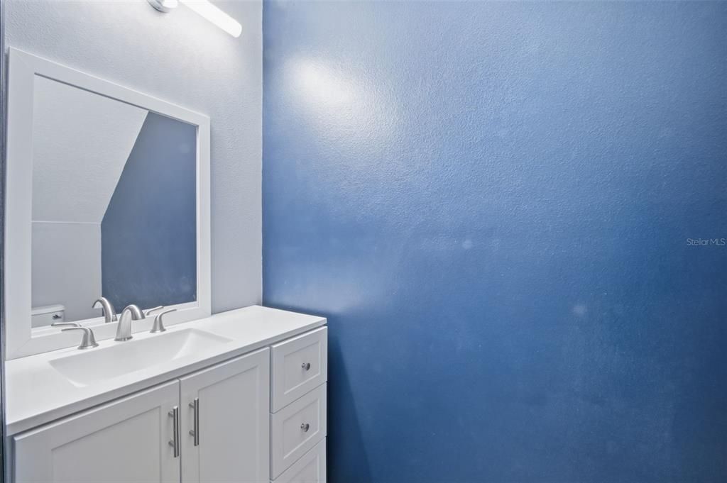 For Sale: $355,000 (3 beds, 2 baths, 1670 Square Feet)