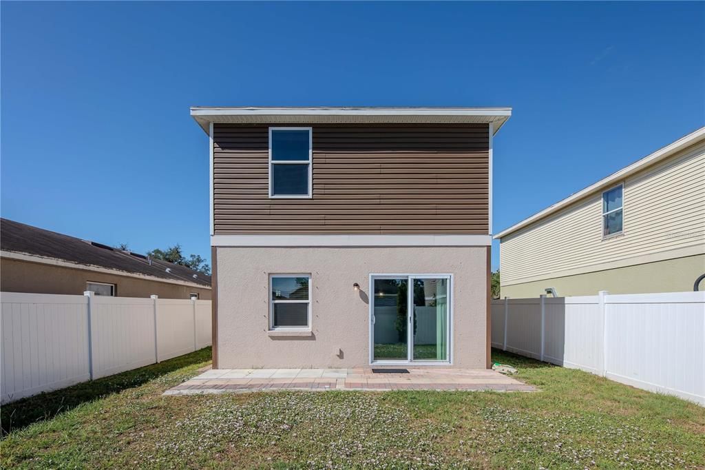 For Sale: $355,000 (3 beds, 2 baths, 1670 Square Feet)