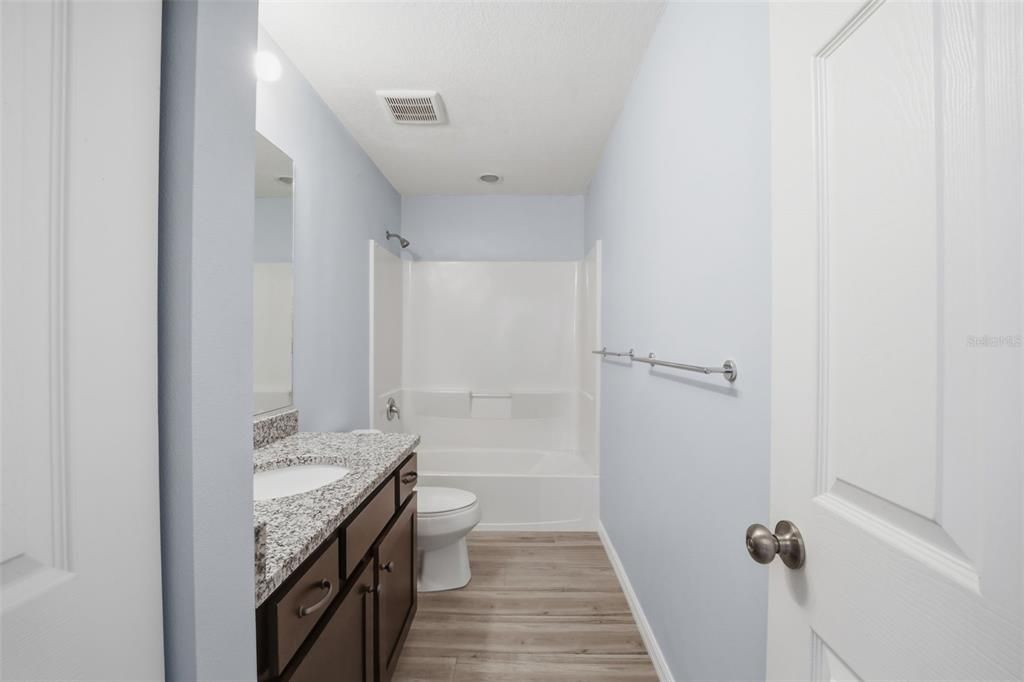 For Sale: $355,000 (3 beds, 2 baths, 1670 Square Feet)