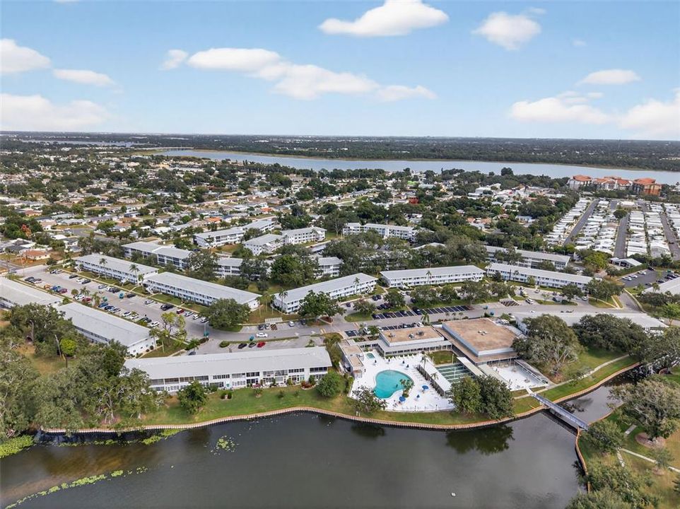 For Sale: $99,999 (2 beds, 1 baths, 874 Square Feet)