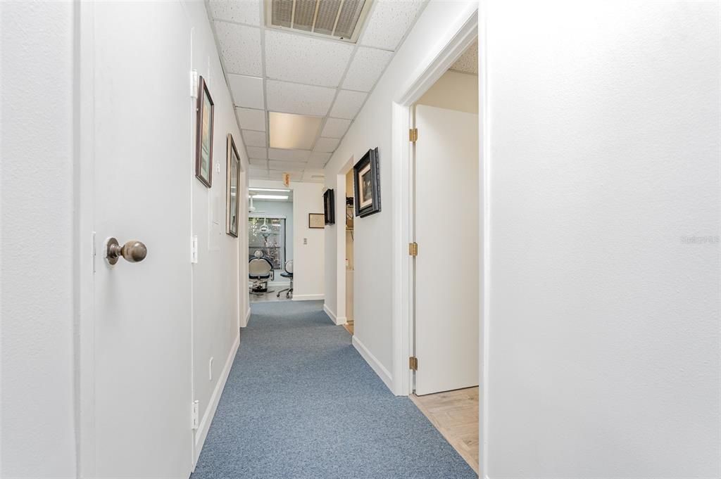 待售: $395,000 (0 贝兹, 0 浴室, 1870 平方英尺)