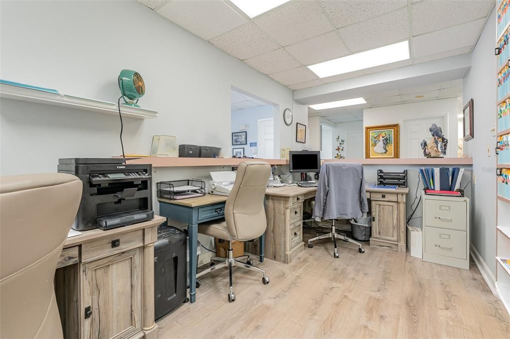 待售: $395,000 (0 贝兹, 0 浴室, 1870 平方英尺)