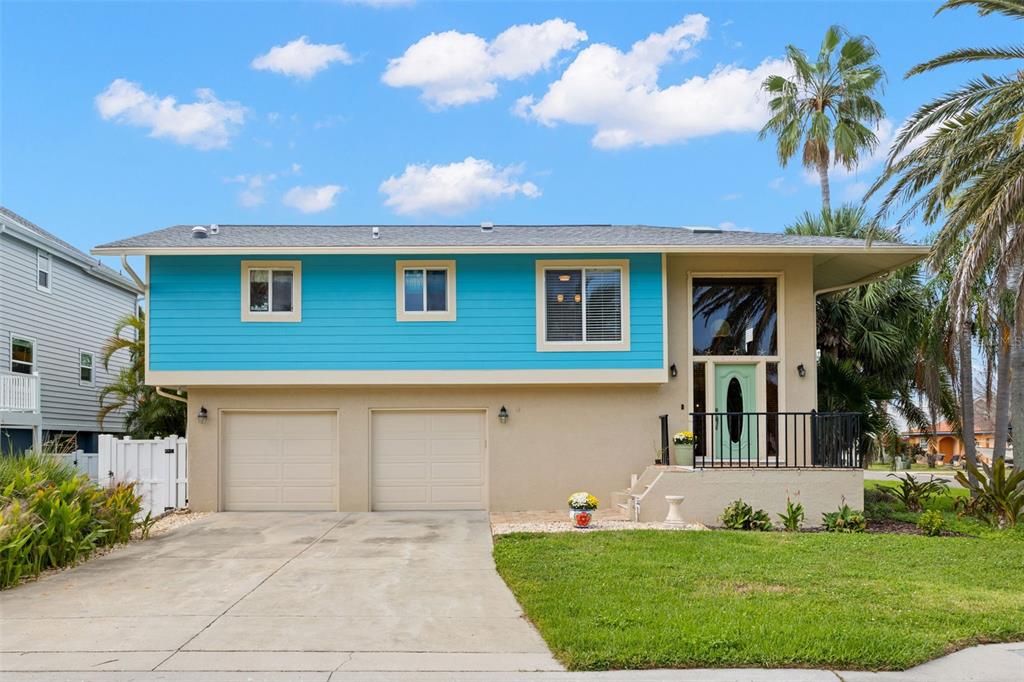 На продажу: $969,000 (2 спален, 2 ванн, 2366 Квадратных фут)