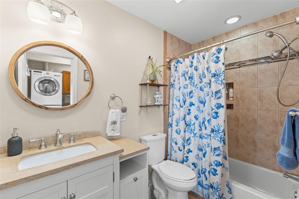 На продажу: $969,000 (2 спален, 2 ванн, 2366 Квадратных фут)