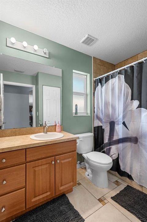 For Sale: $320,000 (4 beds, 2 baths, 1612 Square Feet)