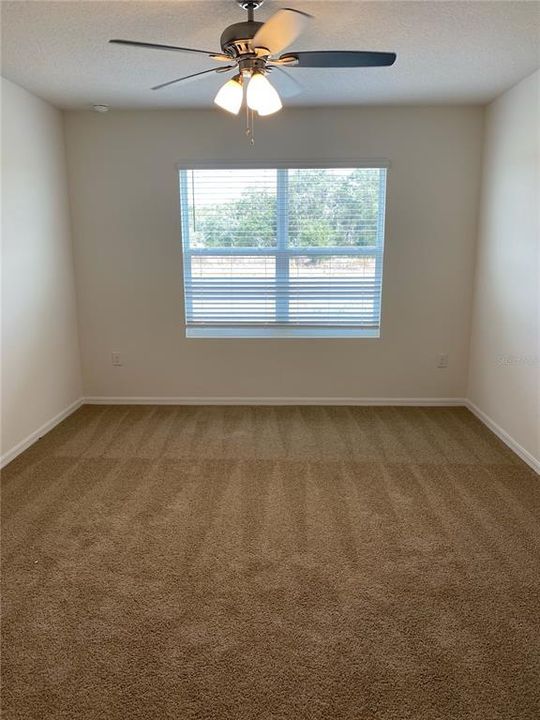 出租: $1,850 (4 贝兹, 2 浴室, 1827 平方英尺)