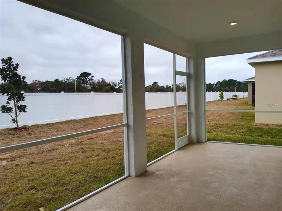 For Rent: $2,150 (4 beds, 3 baths, 2045 Square Feet)