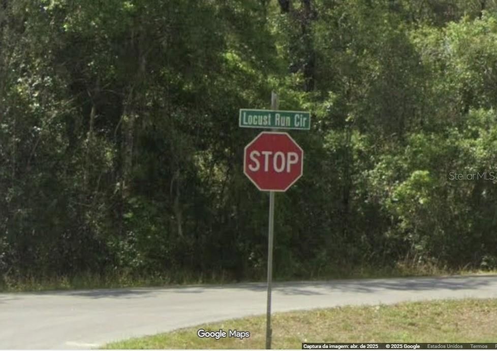 На продажу: $27,700 (0.36 acres)