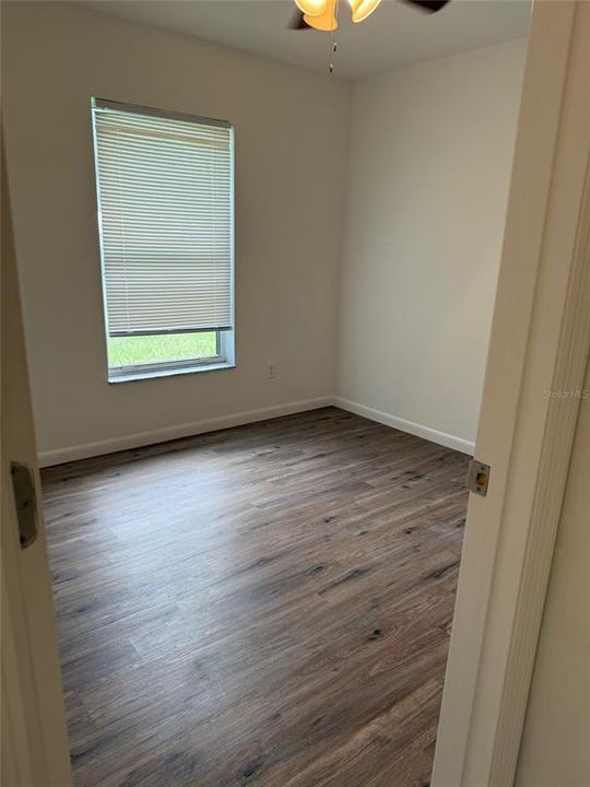 For Rent: $1,350 (2 beds, 1 baths, 817 Square Feet)