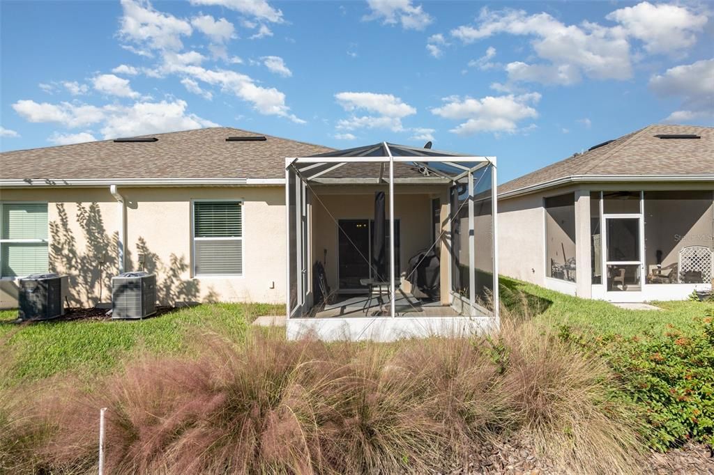 待售: $270,000 (2 贝兹, 2 浴室, 1376 平方英尺)