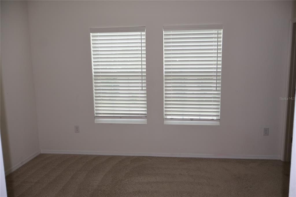 En Renta: $2,600 (5 camas, 3 baños, 3609 Pies cuadrados)