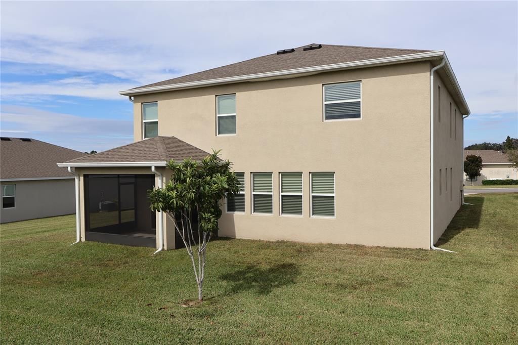 En Renta: $2,600 (5 camas, 3 baños, 3609 Pies cuadrados)