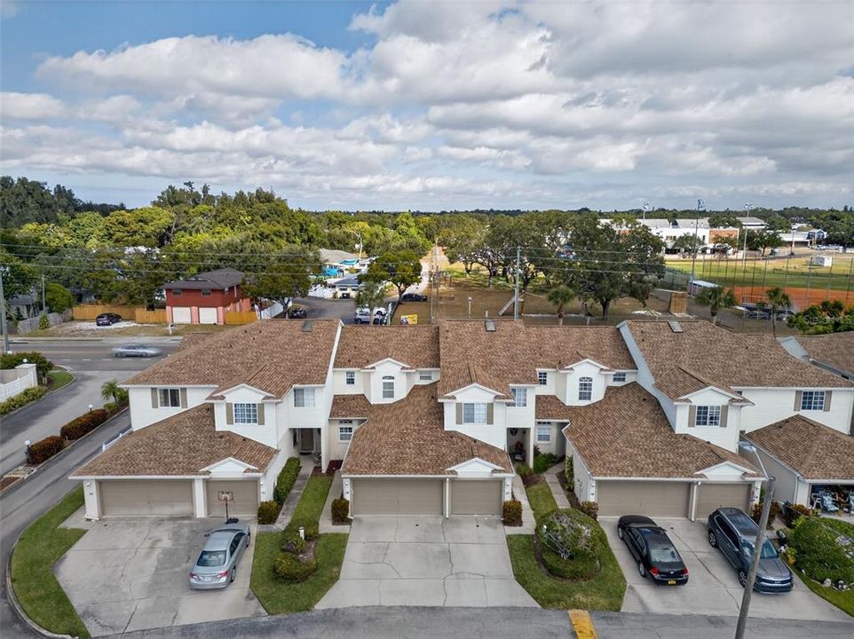 For Sale: $349,900 (3 beds, 2 baths, 1613 Square Feet)