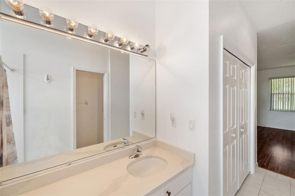 For Sale: $349,900 (3 beds, 2 baths, 1613 Square Feet)