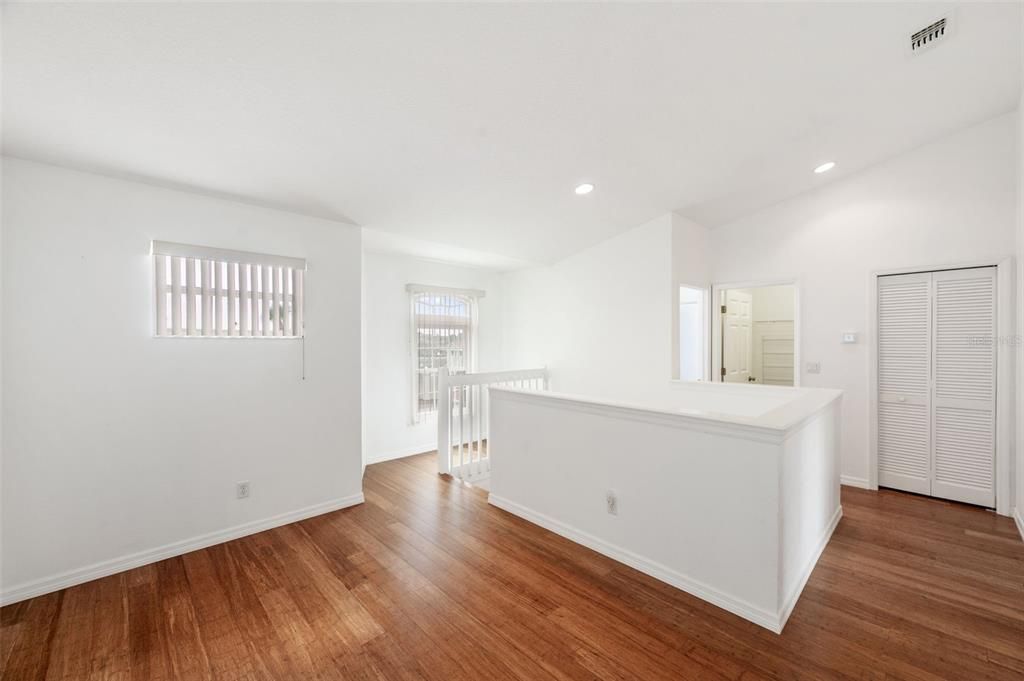 For Sale: $349,900 (3 beds, 2 baths, 1613 Square Feet)