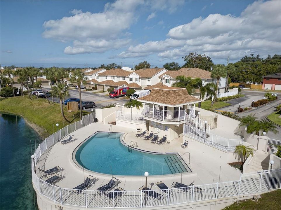 For Sale: $349,900 (3 beds, 2 baths, 1613 Square Feet)