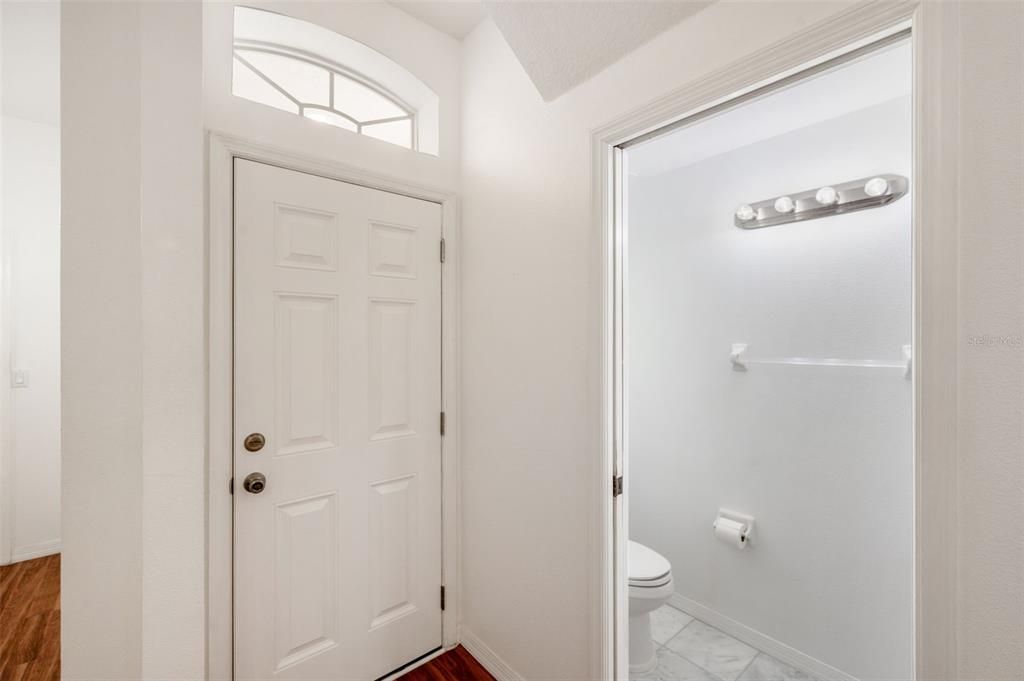 For Sale: $349,900 (3 beds, 2 baths, 1613 Square Feet)