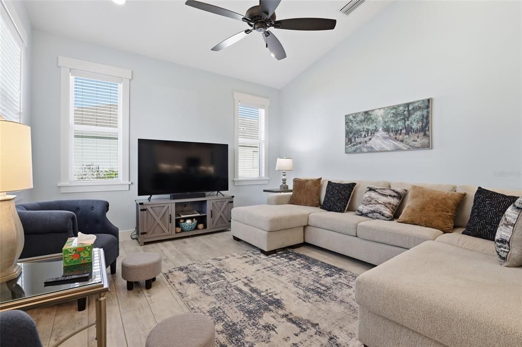 En Renta: $2,250 (2 camas, 2 baños, 1677 Pies cuadrados)