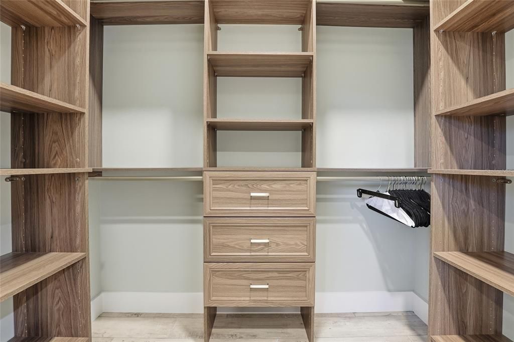 En Renta: $2,250 (2 camas, 2 baños, 1677 Pies cuadrados)