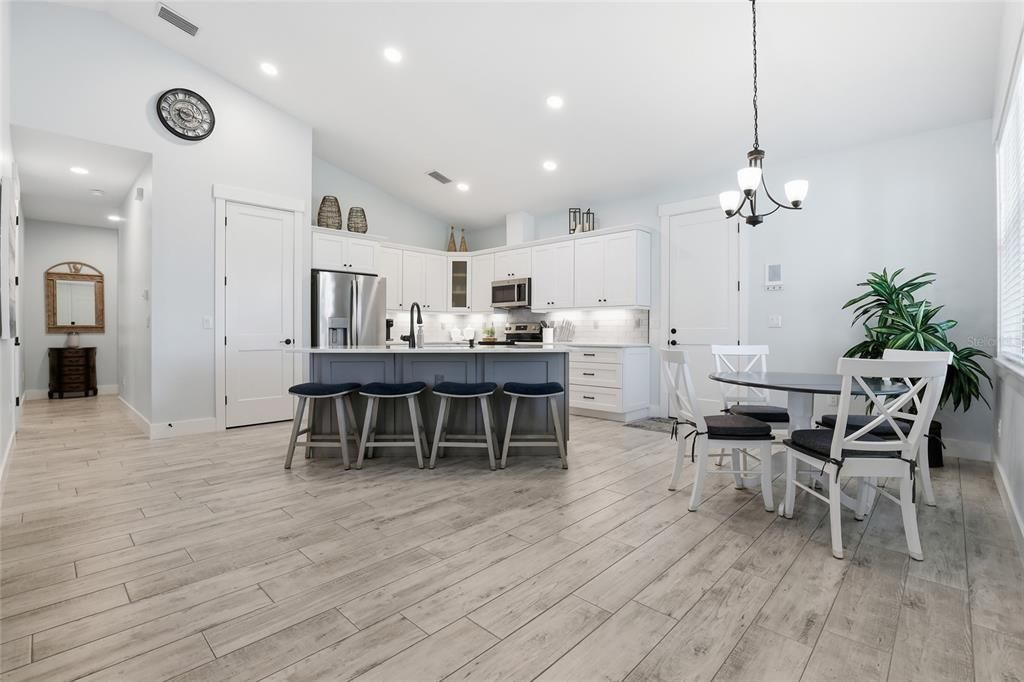 En Renta: $2,250 (2 camas, 2 baños, 1677 Pies cuadrados)