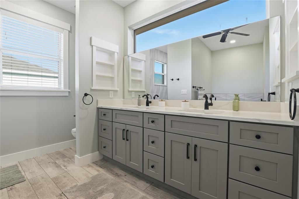 En Renta: $2,250 (2 camas, 2 baños, 1677 Pies cuadrados)