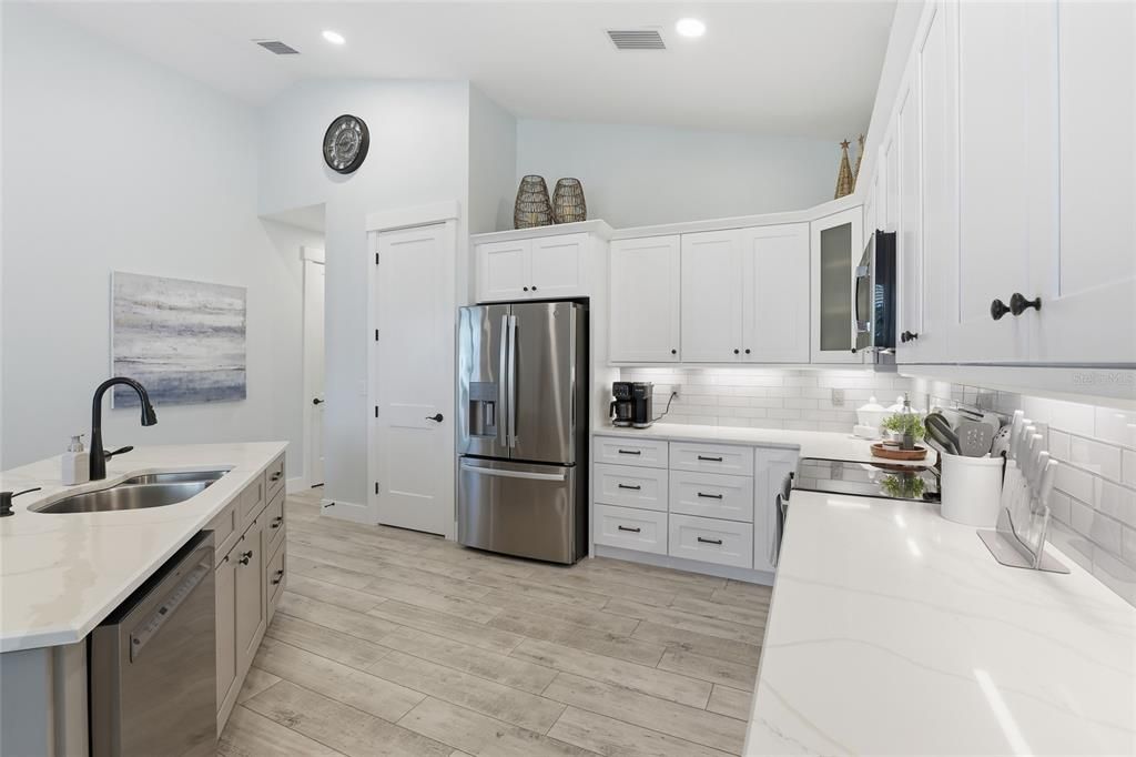 En Renta: $2,250 (2 camas, 2 baños, 1677 Pies cuadrados)