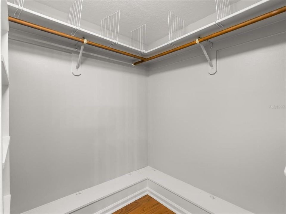 待售: $449,900 (4 贝兹, 2 浴室, 2074 平方英尺)