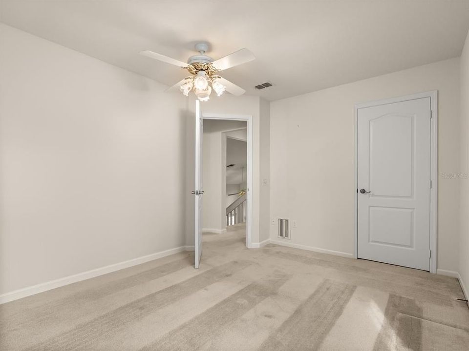 待售: $449,900 (4 贝兹, 2 浴室, 2074 平方英尺)