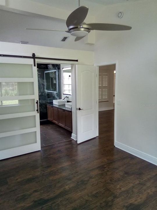 出租: $2,600 (4 贝兹, 2 浴室, 1820 平方英尺)