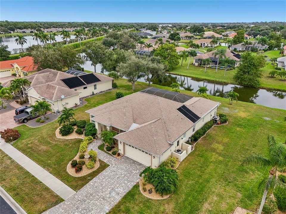 For Sale: $595,000 (3 beds, 2 baths, 2167 Square Feet)