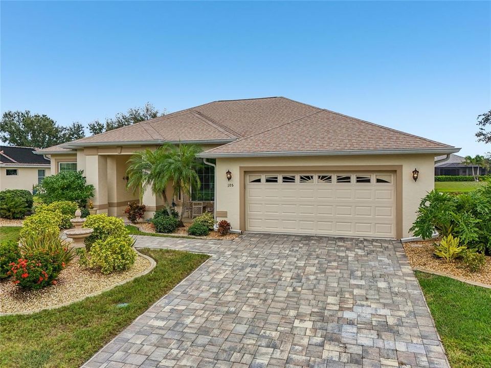 For Sale: $595,000 (3 beds, 2 baths, 2167 Square Feet)