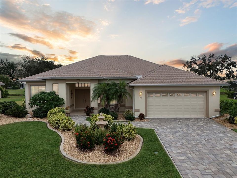 For Sale: $595,000 (3 beds, 2 baths, 2167 Square Feet)