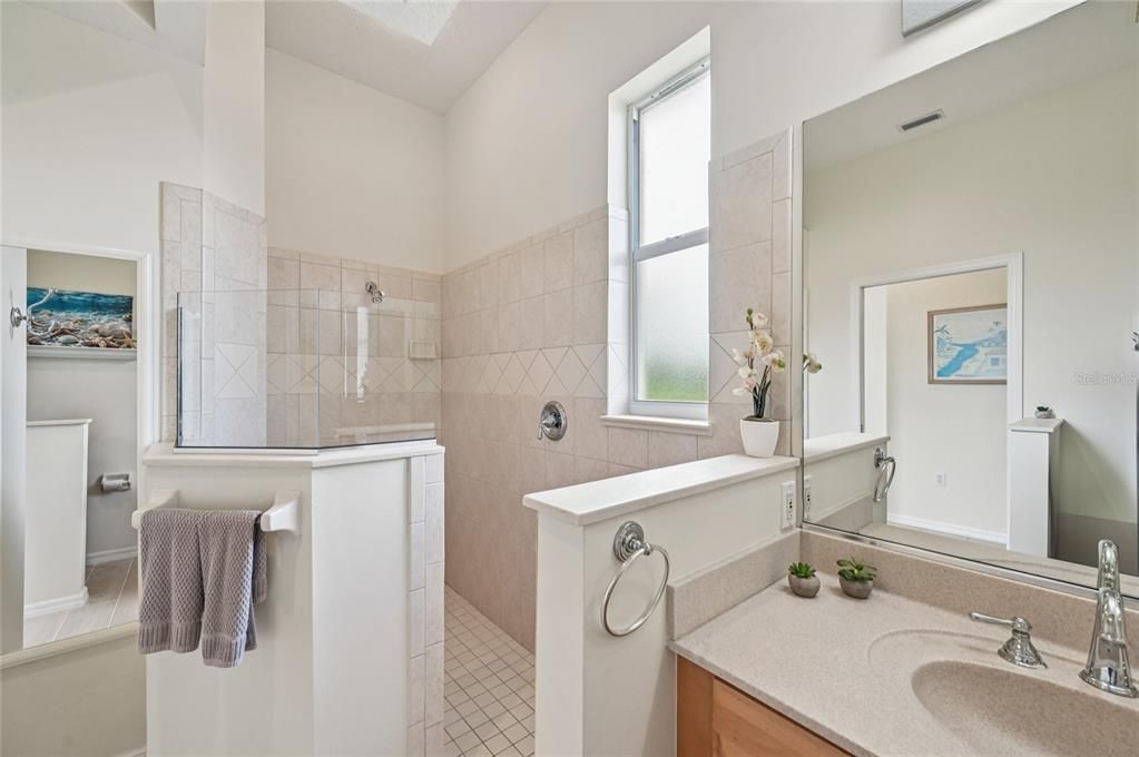 For Sale: $595,000 (3 beds, 2 baths, 2167 Square Feet)