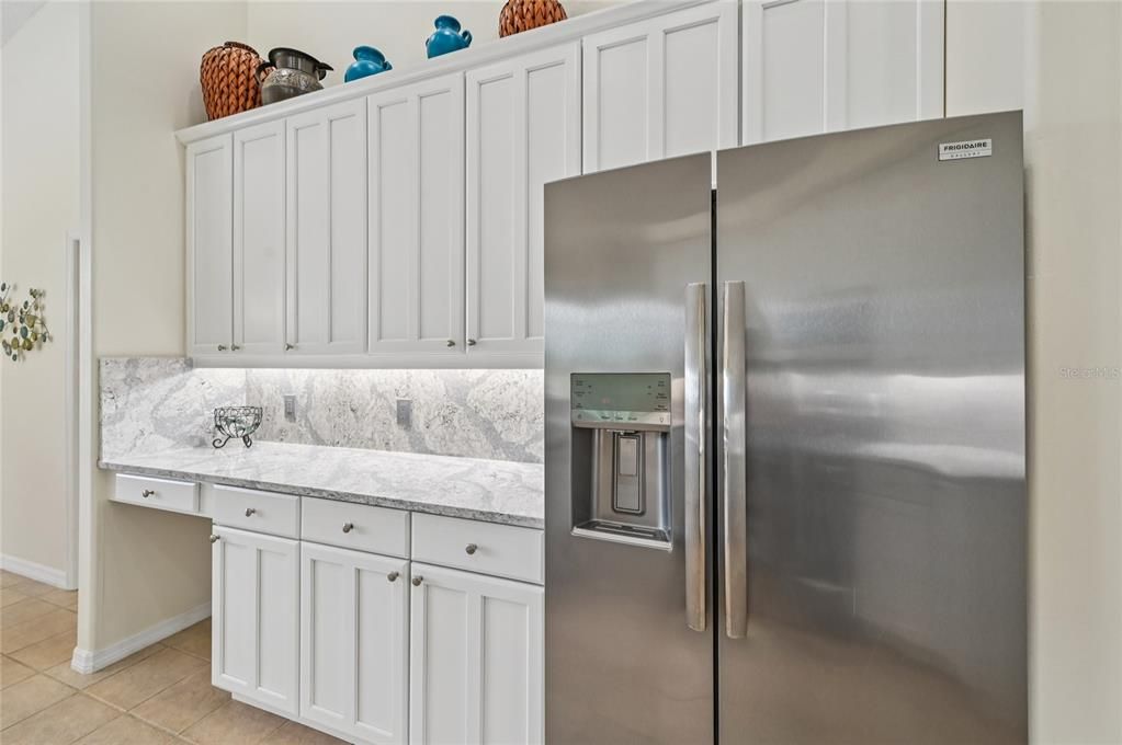 For Sale: $595,000 (3 beds, 2 baths, 2167 Square Feet)