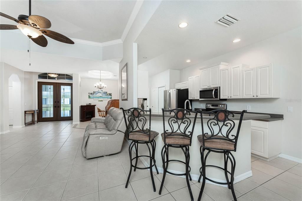 待售: $399,900 (3 贝兹, 2 浴室, 1751 平方英尺)