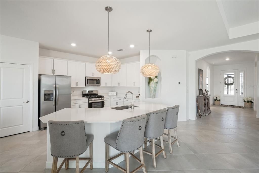 Active With Contract: $615,000 (4 beds, 2 baths, 2239 Square Feet)