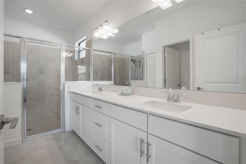 Active With Contract: $615,000 (4 beds, 2 baths, 2239 Square Feet)