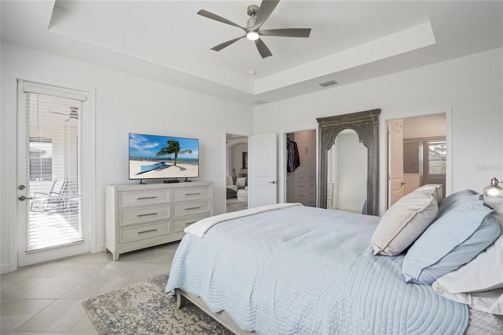 Active With Contract: $615,000 (4 beds, 2 baths, 2239 Square Feet)