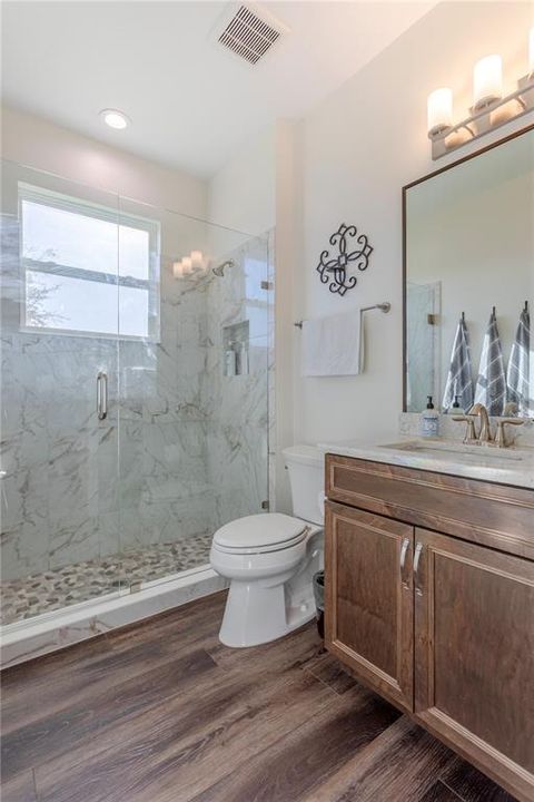 For Sale: $539,000 (2 beds, 2 baths, 1896 Square Feet)