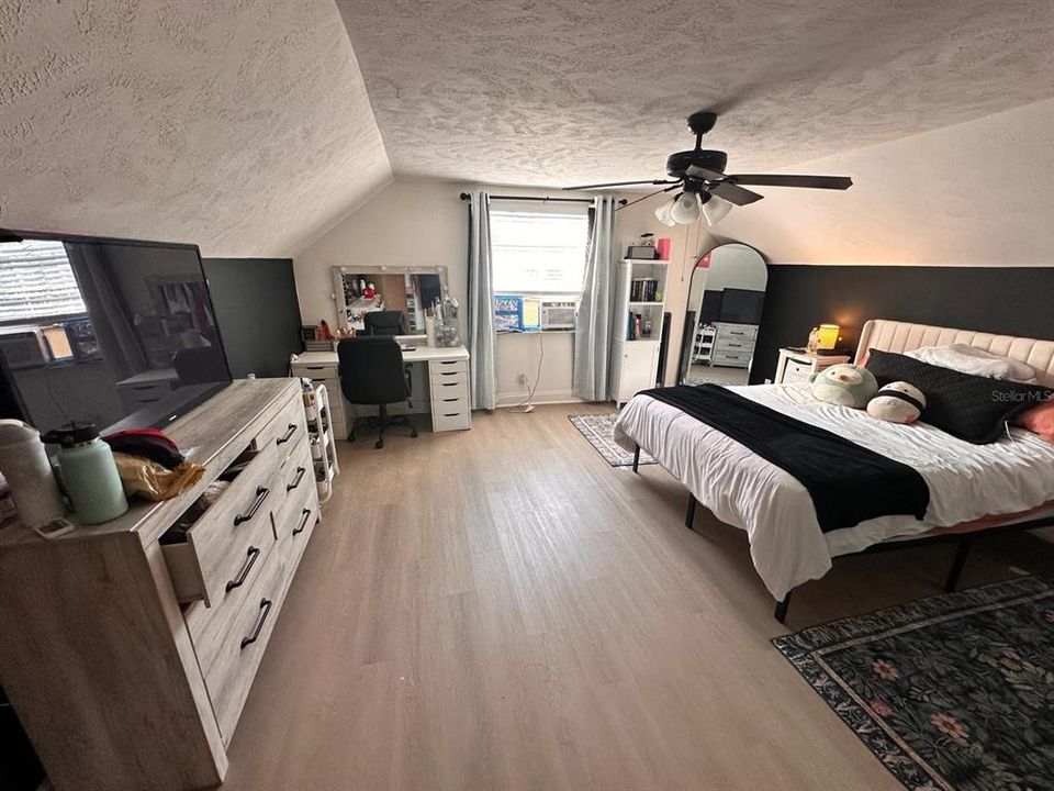 For Sale: $435,000 (4 beds, 2 baths, 2229 Square Feet)