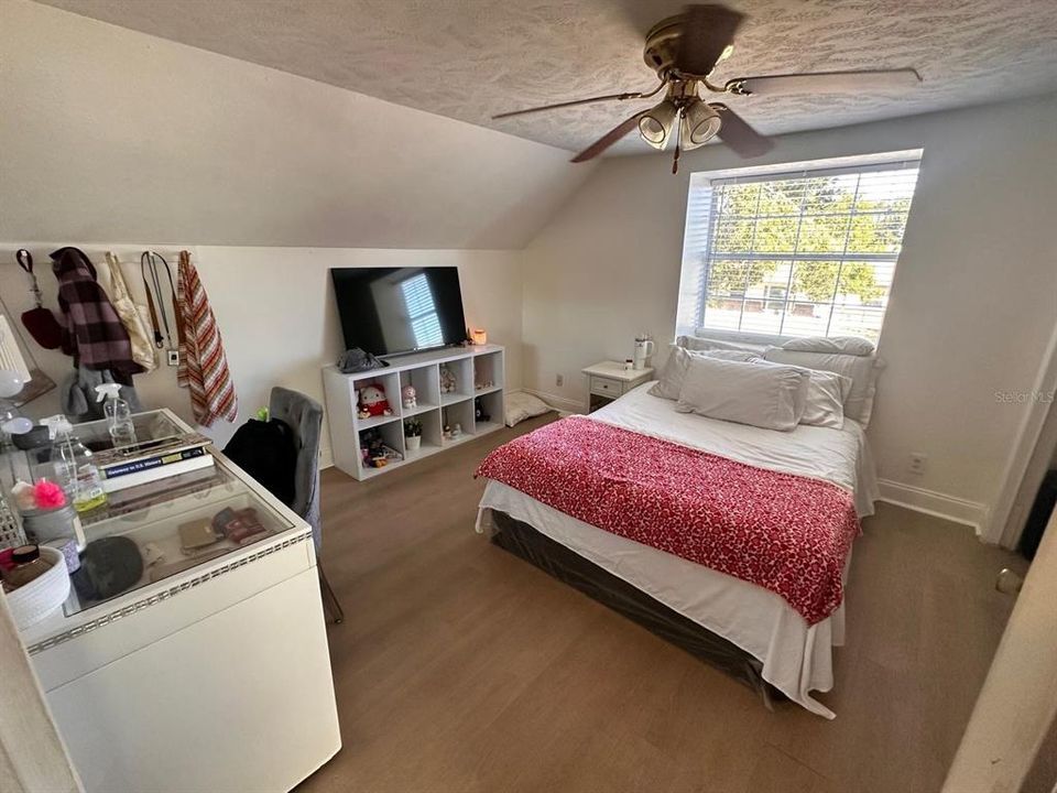 For Sale: $435,000 (4 beds, 2 baths, 2229 Square Feet)