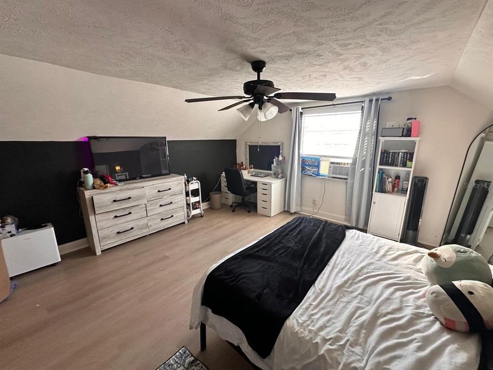 For Sale: $435,000 (4 beds, 2 baths, 2229 Square Feet)