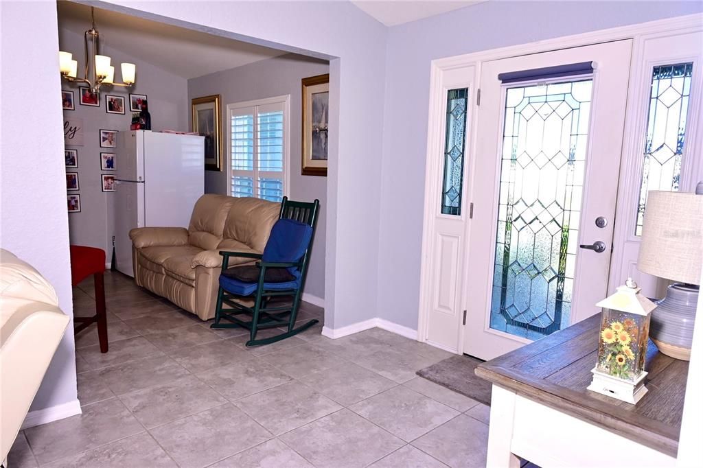For Sale: $399,900 (4 beds, 2 baths, 1883 Square Feet)