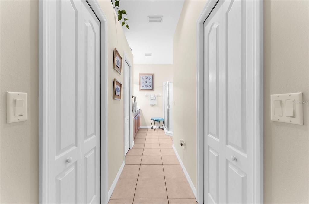 На продажу: $327,500 (3 спален, 2 ванн, 1684 Квадратных фут)