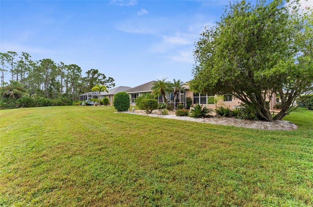 На продажу: $327,500 (3 спален, 2 ванн, 1684 Квадратных фут)