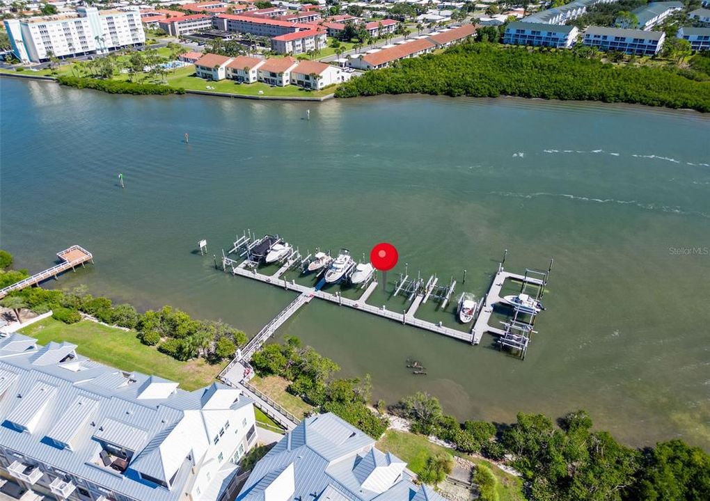 合同活跃: $1,049,950 (3 贝兹, 2 浴室, 1874 平方英尺)