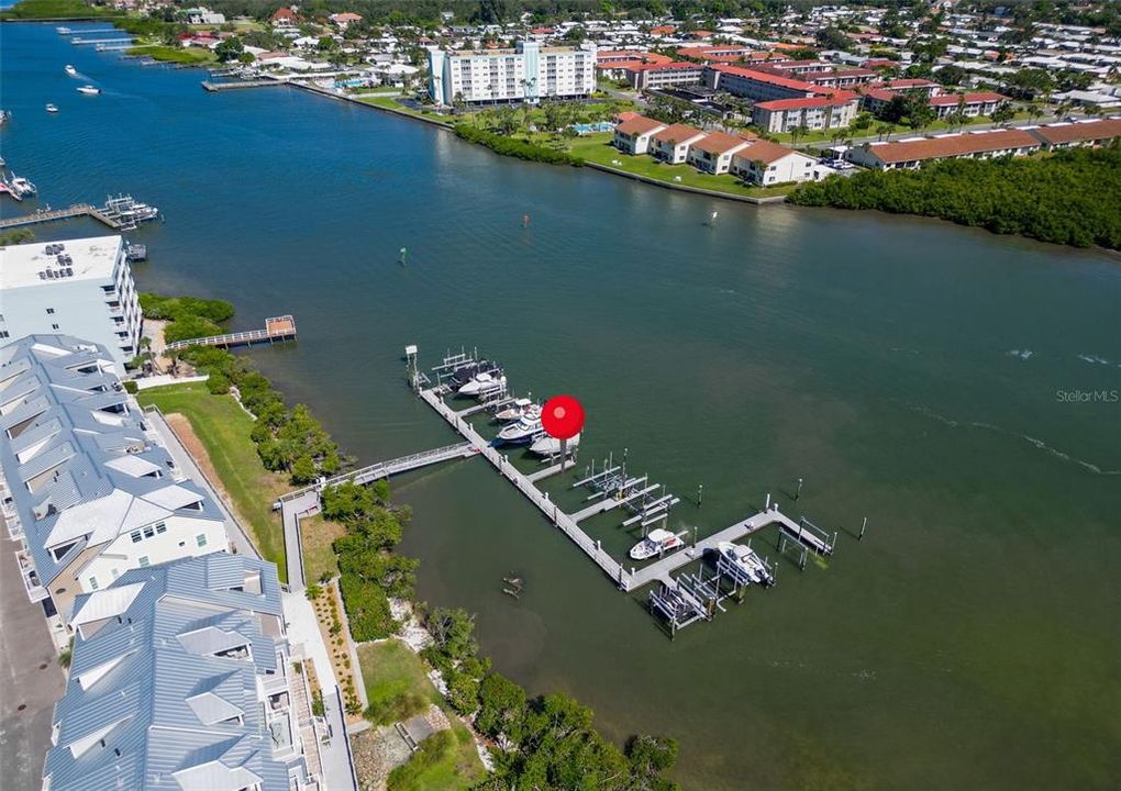 合同活跃: $1,049,950 (3 贝兹, 2 浴室, 1874 平方英尺)