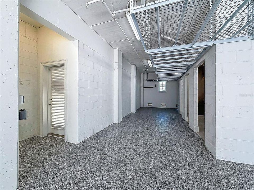 合同活跃: $1,049,950 (3 贝兹, 2 浴室, 1874 平方英尺)