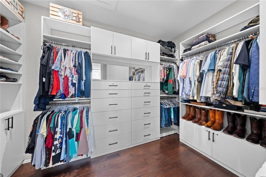 На продажу: $1,325,000 (4 спален, 3 ванн, 3285 Квадратных фут)