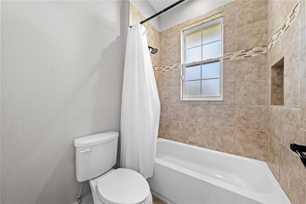 На продажу: $1,325,000 (4 спален, 3 ванн, 3285 Квадратных фут)